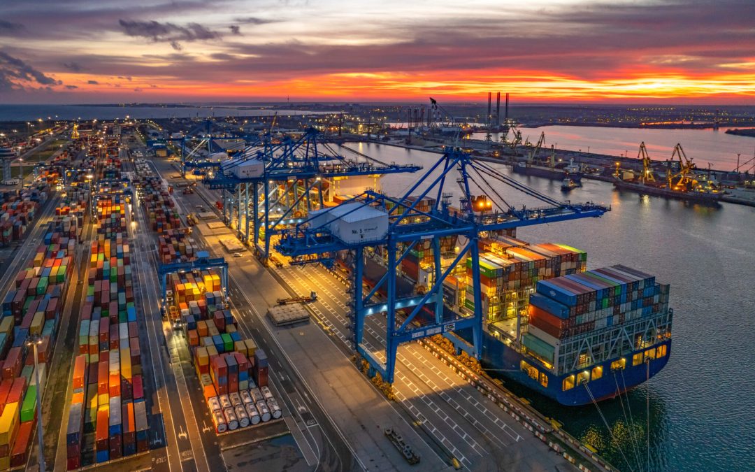 Reverse Logistics: Managing Returns and Sustainability in Cargo Services